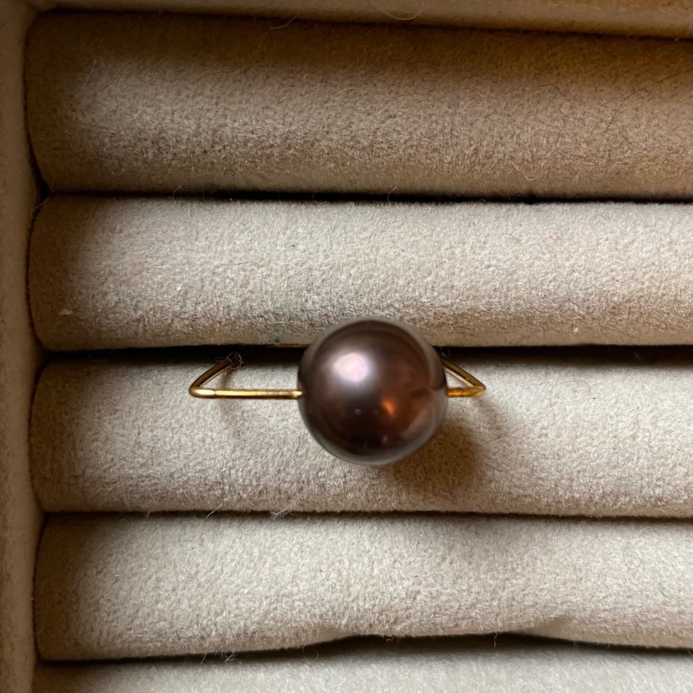 Pearl ring